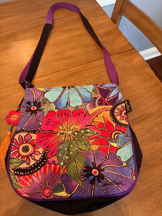 Laurel Burch Handbags - NWOT Laurel Burch Floral Crossbody Purse.